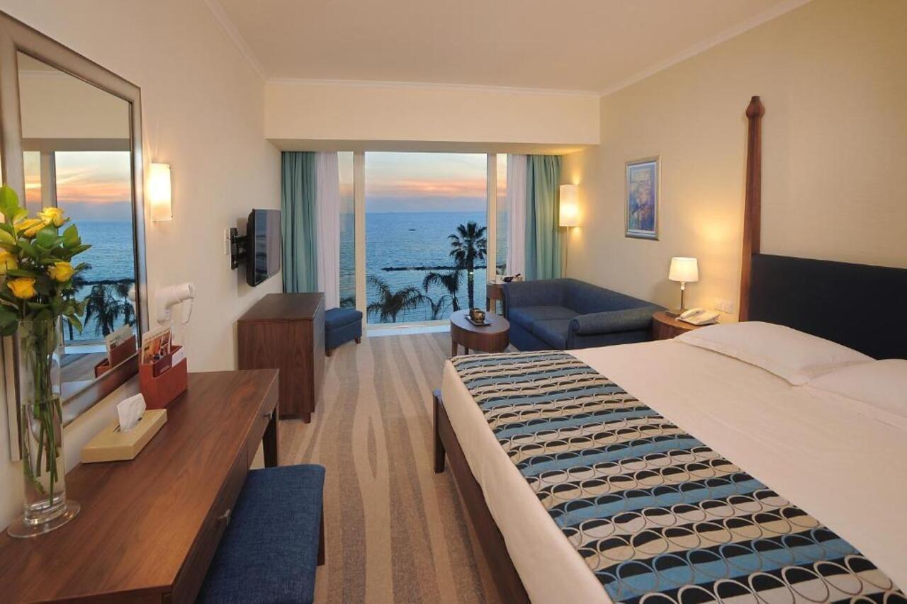 Alexander The Great Beach Hotel Pafos Zewnętrze zdjęcie